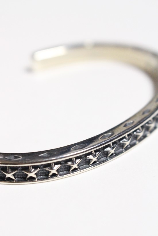 1PIU1UGUALE3 × CODY SANDERSON silver bangle [thin]