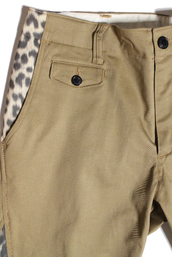 1PIU1UGUALE3 3D CHINO SHORTS