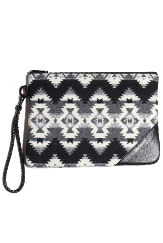 1PIU1UGUALE3xPENDLETON clutch bag [small]