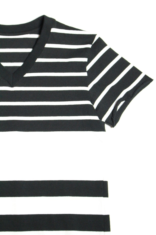 Original multi border S/S V-neck