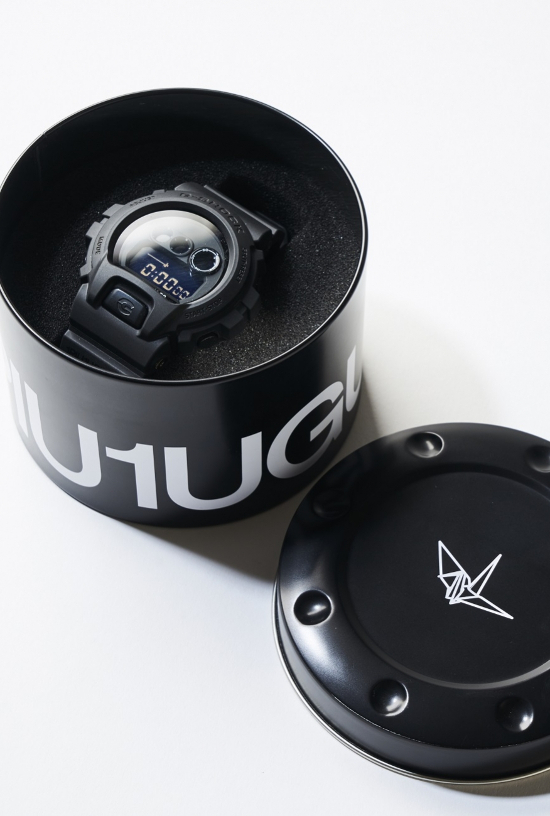 【 LIMITEDMODEL 】1PIU1UGUALE3 × G-SHOCK “GD-X6900”