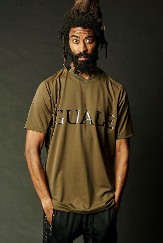 R[10] 113 MOVING V NECK MIDIUM FIT S/S ［KHAKI］