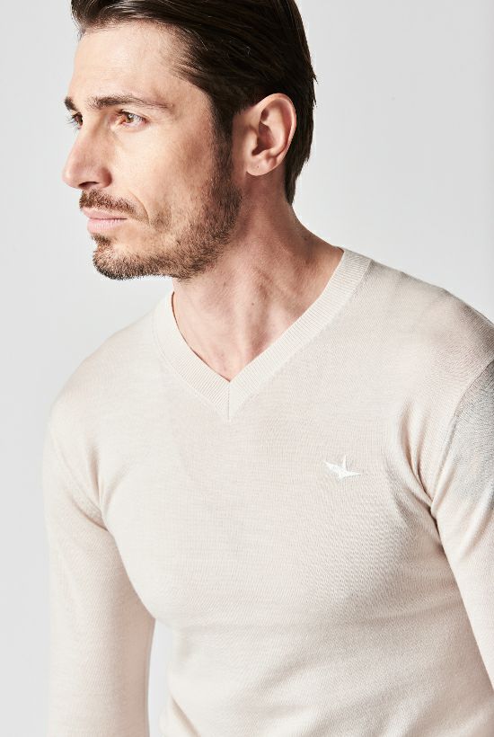 V-NECK PLAIN