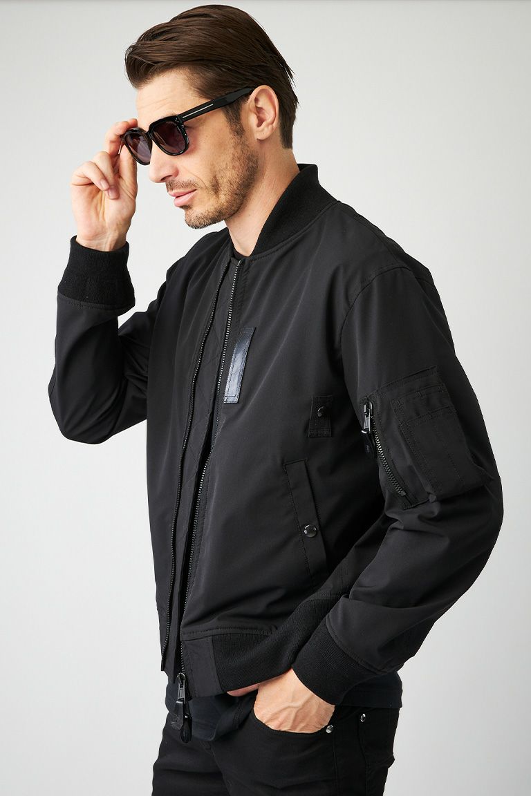 BLACK MILITARY BY YOSHIMASA HOSHIBA MA-1 FLIGHT JACKET LIGHT VER. – STRETCH POLYESTER –